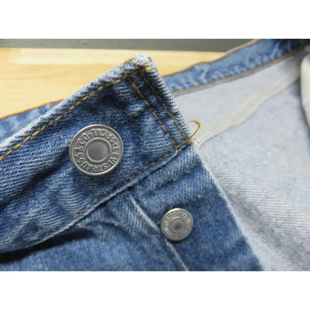 Vintage LEVIS Jeans 501 Denim 90s Size‎ 42x26 USA Made Button Fly Blue